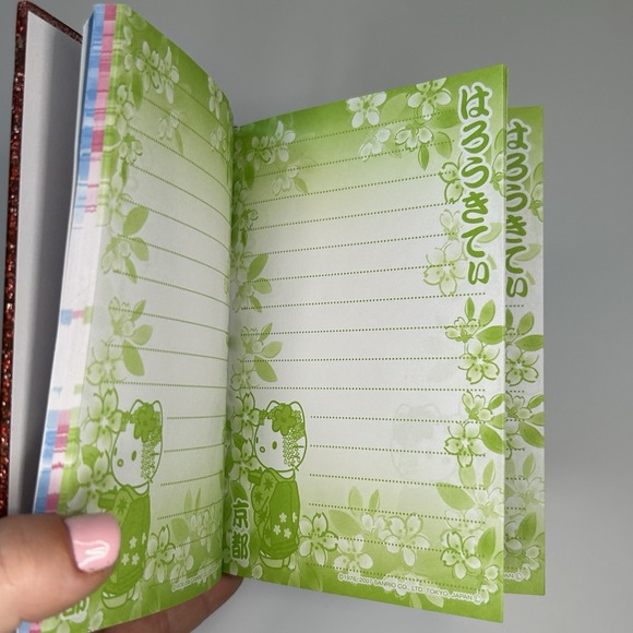 2007 HELLO KITTY Mini Notebook Kyoto Japanese Style Sparkly Red Unused - Picture 5 of 6